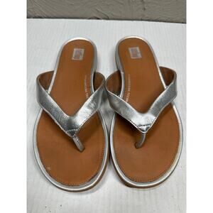 FITFLOP‎ Silver Thong Gracie Womens Sandal Flats Flip Flop E08-011 / Size 6